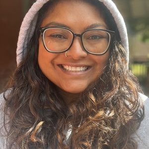 Meet your Posher, Afroza